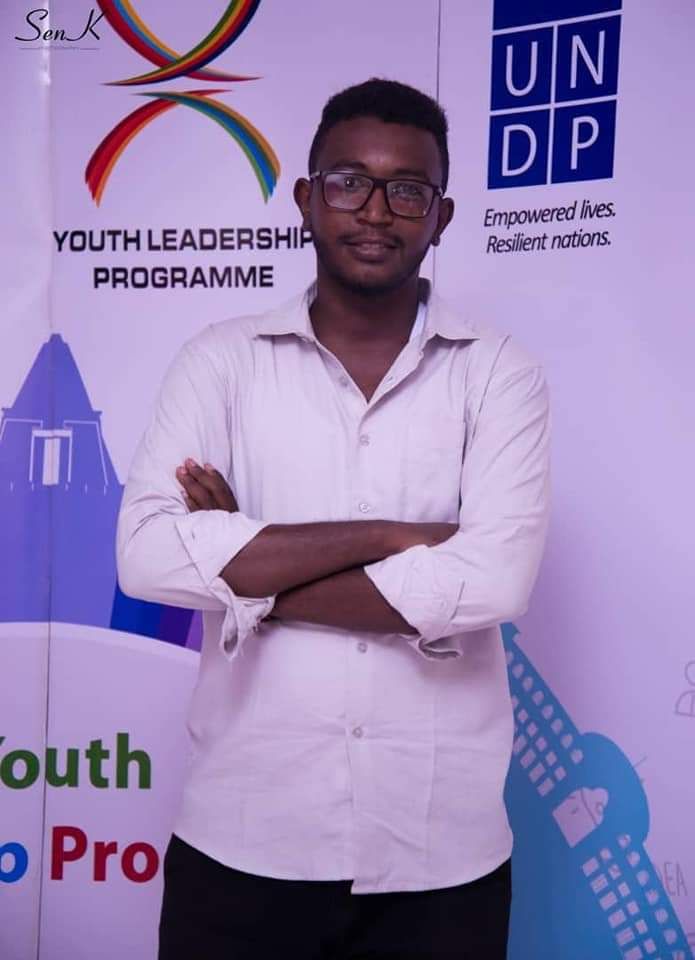 طالب طب يبرع في اختراع جهاز لمرضى (الكلى) عثمان ريحان :انشئت صفحة طبية لمساعدة طلبة كليات الطب 10 الريح