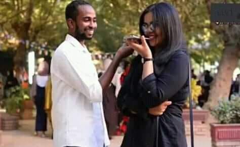 بالفيديو: في السودان.. طالبات جامعيات يفاجئن أبائهن بترك الدراسة والزواج من العريس (البخلو ليهو القراية).. شاهد صدمة الآباء 11 برنامج جر هوا