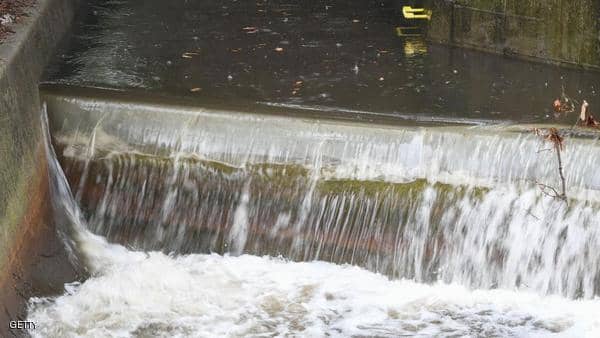 هطول أمطار غزيرة وجريان السيول على محافظات شمال الرياض 1 امطار