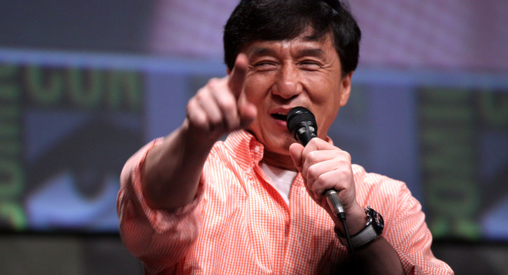 جاكي شان يعد بجائزة ضخمة لمخترع لقاح ضد لفيروس كورونا 10 جاكي شان