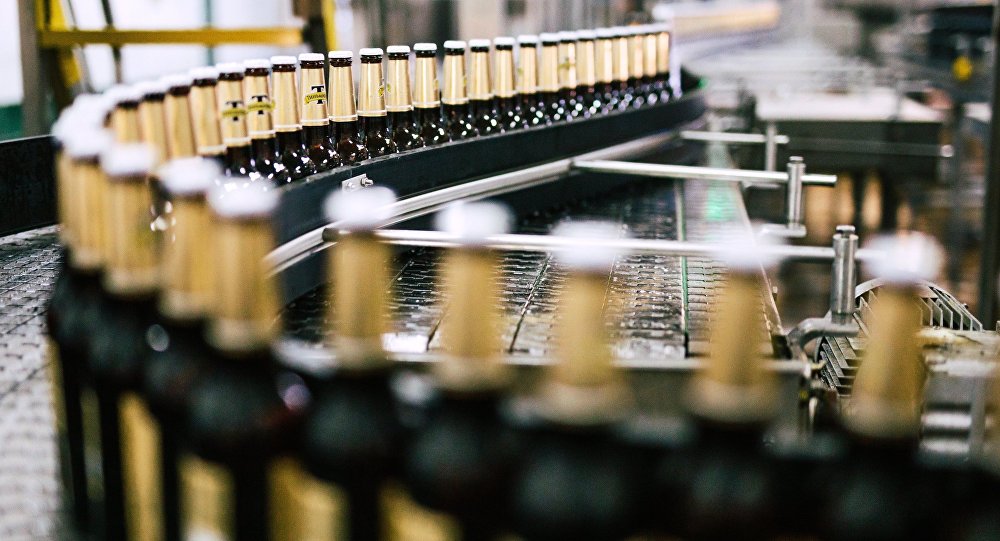 بالفيديو.. قطر ستسمح ببيع "البيرة" خلال المونديال بشروط محددة 1 البيرة