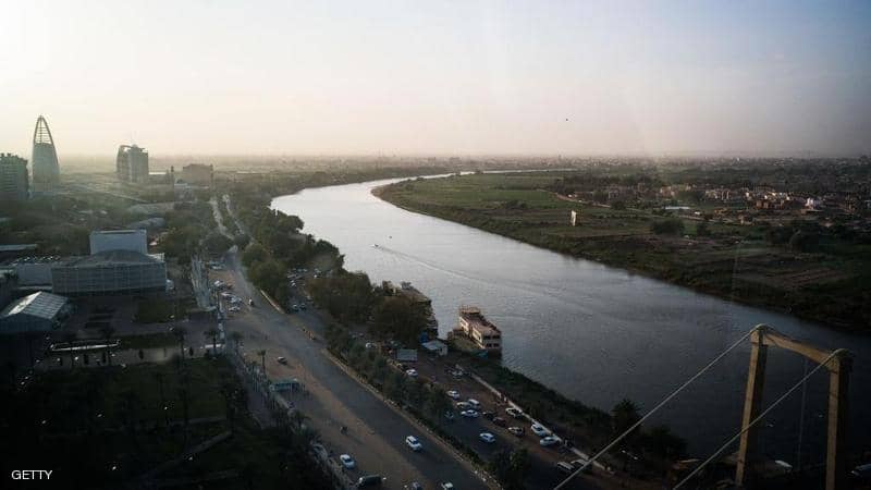 الكشف عن بيع مواعين تتبع للنقل النهري كـ"خردة" 10 النقل النهري