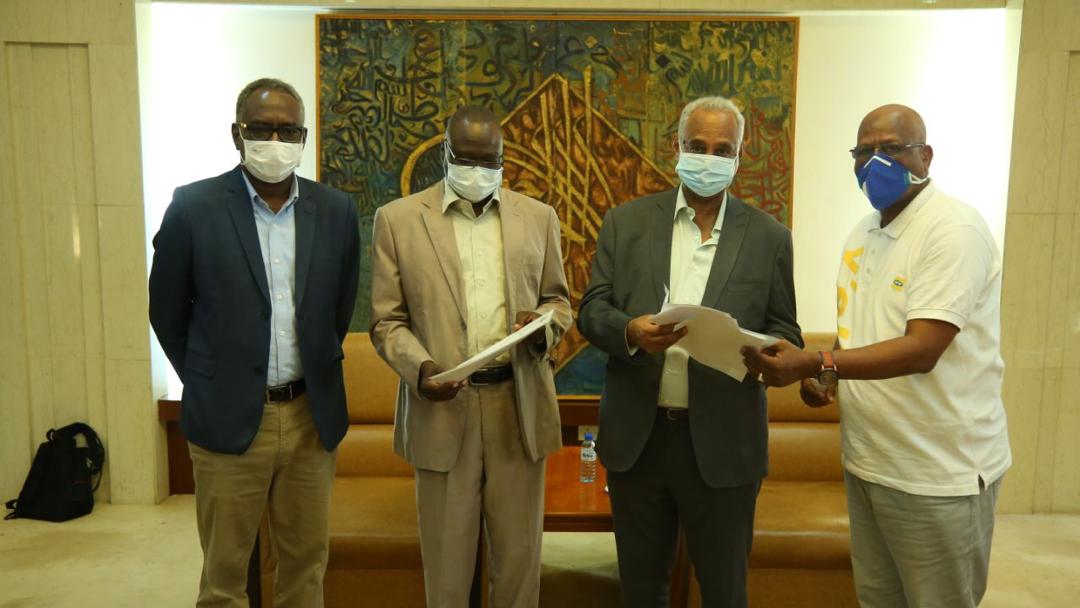 "تاَور" و"فيصل" أشادا بدورها.. MTN سودان تُطلع السيادي بإسهاماتها في الحد من "كورونا" 1 mtn sudan