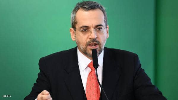 وزير برازيلي يتهم الصين:كورونا جزء من خطة للسيطرة على العالم 1 البرازيل