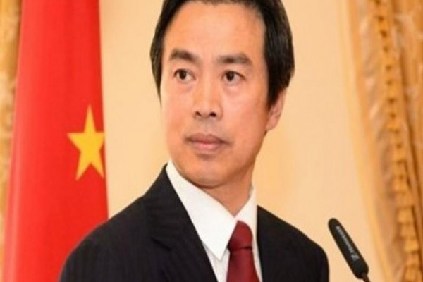 السفير الصيني