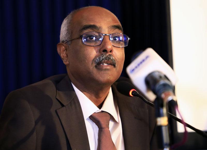 وزارة الثقافة والاعلام تلزم العاملين بالضوابط الصحية 1 رشيد سعيد