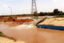 مبادرة بين (العمل) و (العون الإنساني) لدرء السيول 32 20200827 144255