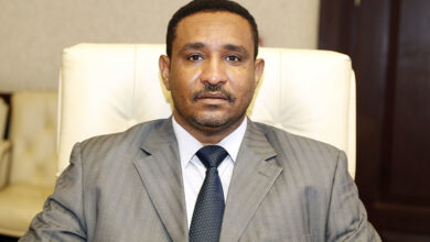 اسماعيل الوراق