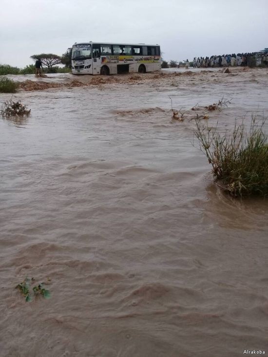 الدفاع المدني يدعو إلى أخذ الحيطة والحذر من ارتفاع منسوب النيل الأزرق بجميع المحطات 10 30314 0