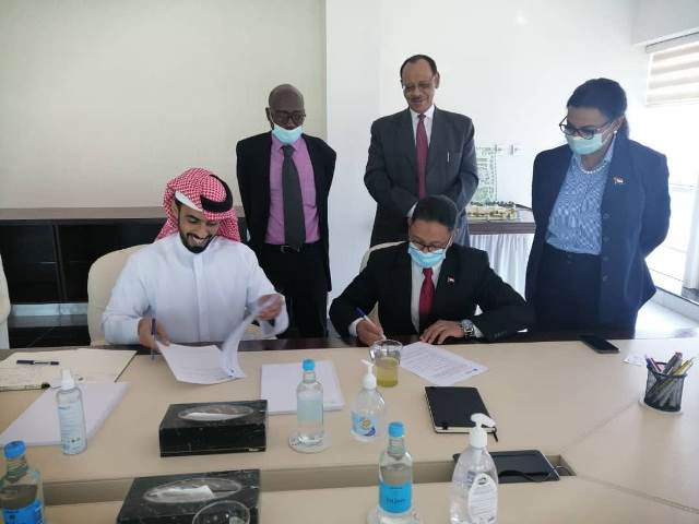 السودان والإمارات يوقعان مذكرة تفاهم لإنشاء محطات طاقة شمسية بطاقة (500) ميجاواط 10 السودان الامارات