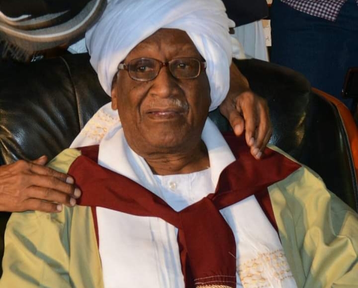 محمد ميرغني يفاجئ تيم “الزرقاء” ويعود للتغريد من جديد 10 ٢٠٢١٠٣٠٨ ١٣٣٧٠٦