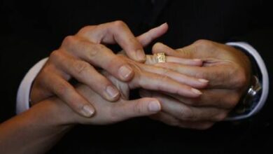 60526797423604156435375e