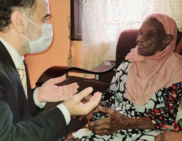 من هي ابنة السلطان علي دينار التي زارها السفير التركي بالخرطوم؟ 1 FB IMG 1614192141012