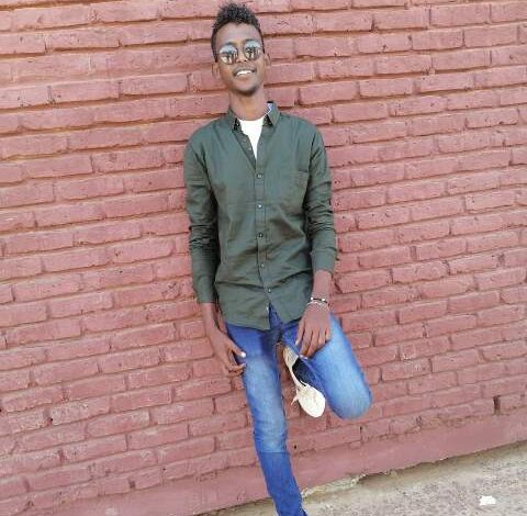 تفاصيل جديدة عن قتل طالب داخل جامعة امدرمان الاسلامية 1 الشهيد الطالب عبد العزيز الصادق