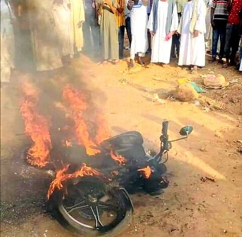 سودانيون يشكون من عصابات "٩ طويلة" في الخرطوم ومدن أخرى 1 9 طويلة