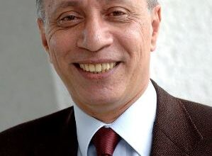 ابراهيم عوض