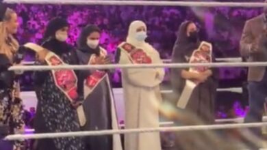 سعوديات داخل حلبة مصارعة