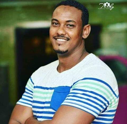 بالصور.. رسالة مؤثرة "لحارس المشاهير" قبل وفاته في حادث سير فاجع بالخرطوم 1 مهند عبد الله