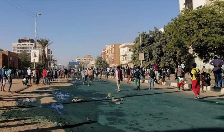 ما هي حكاية المياه الزرقاء التي استخدمتها الشرطة لتفريق مظاهرات السودان 10 مياه زرقاء