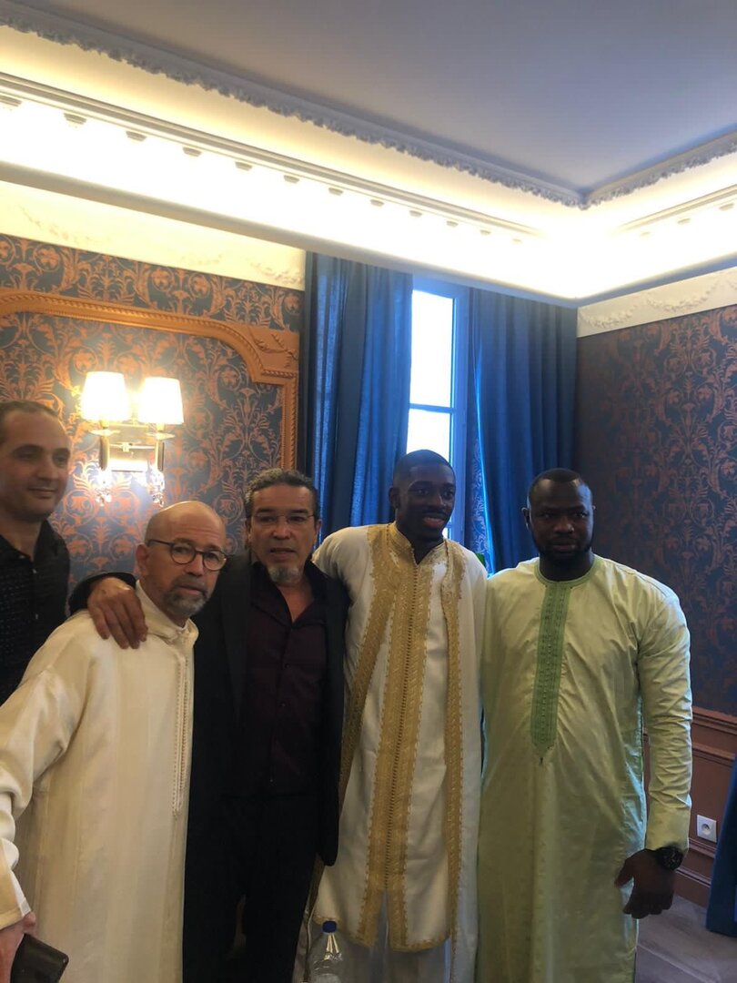 بالفيديو.. عثمان ديمبيلي نجم برشلونة يعقد قرانه على فتاة مغربية 10 61c544014c59b74e9175ce6f