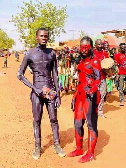 عقب “سبايدر مان”.. ظهور “الدعسوقة” و “القط الأسود” بضاحية “الحاج يوسف” بالخرطوم 10 FB IMG 1640285901404