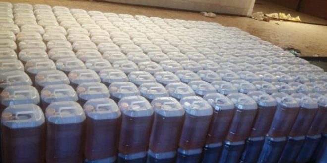 ضبط مصنع عشوائي للزيوت يتمّ استخراجها من الشحم 10 زيوت