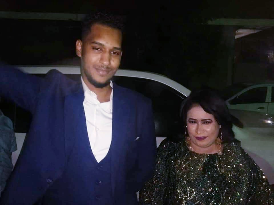 بالصور .. زواج الممثلة السودانية الشهيرة “فضيلة” يشعل مواقع التواصل الاجتماعي 11 ٢٠٢٢٠١١٢ ١٢٥٠٢٨