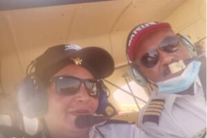 شاهد بالصور: السودانية اعتدال حسين.. من مضيفة رفضت العمل بشركة طيران خليجية بسبب الخمور إلى كابتن 3 اعتدال1