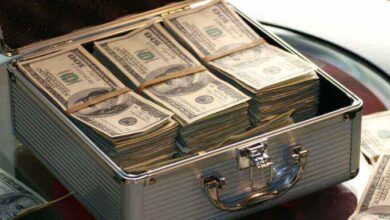 دولار 768x384 1