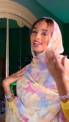 شاهد بالفيديو.. تفاعل كبير مع النجمة “هديل عبدالرحمن” وهي تؤدي “نمشي شارع النيل” على نحو رائع 10 ٢٠٢٢٠٢٠١ ١٥٣٧٤٣