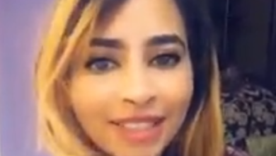 مشجعة الهلال