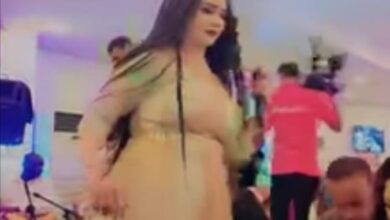 الفنانة جواهر