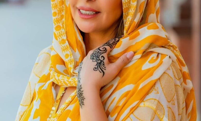 شاهد بالفيديو.. خلال استقبالها بمنزل الكاردينال.. الممثلة المصرية داليا البحيري تتغنى بالأغنية السودانية (الليلة بالليل نمشي شارع النيل) والجمهور السوداني: (لو مشيتي كلنا بنمشي وراك) 1 داليا البحيري2