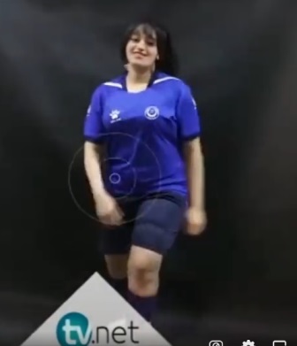 شاهد بالفيديو.. بشورت قصير الراقصة السودانية اليمنية "اية افرو" تشعل فيسبوك وتثير ضجة كبيرة 12 اية افرو