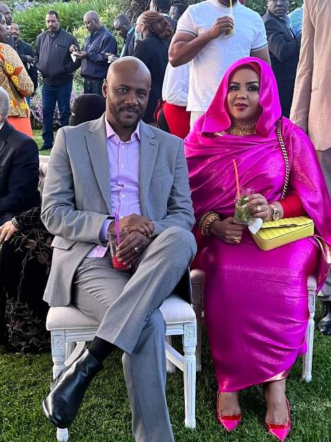 شاهد بالفيديو.. الفنان جمال فرفور يزور سيدة سودانية في منزلها ويغني لها بعد أن منعها المرض من حضور حفله بالدوحة وجمهور مواقع التواصل: (رسالة الفن وجبر الخواطر) 10 فرفور ندى