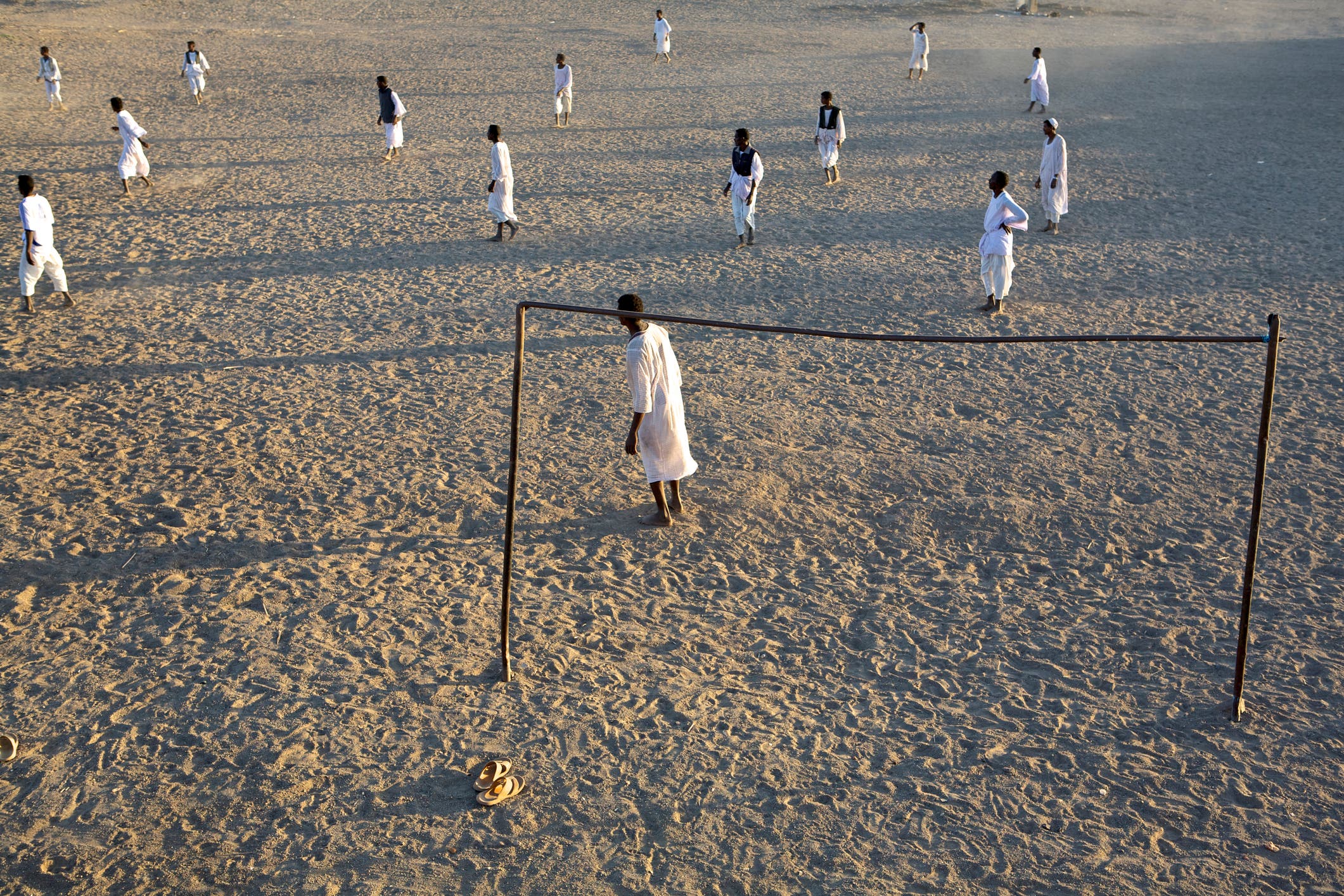 شغف السودانيين بكرة القدم.. شواهد تاريخية على سحر قديم 10 1220c0a3 bfef 4e53 97a8 f20226091b08