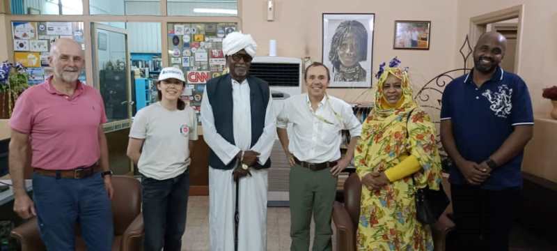 والد أصغر طيار في العالم يهبط بمطار الخرطوم 10 سام