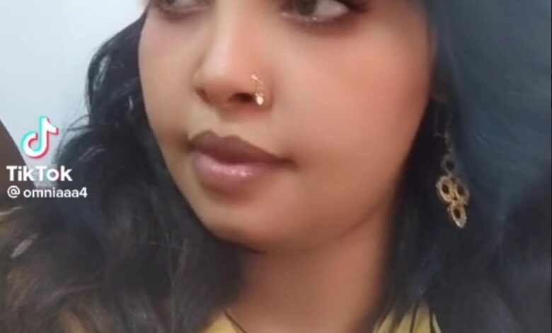 شاهد بالفيديو.. رسالة عاجلة ومفاجئة من الناشط "ود برلين" إلى زوج نجمة الترند "منوية" يمتدحه من خلالها ويهاجم زوجته بقوة 1 منوية