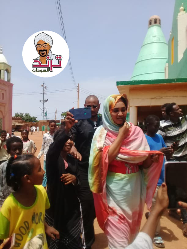 أضرحة السودان... مزارات لا يطويها النسيان 10 عشة الجبل ضريح