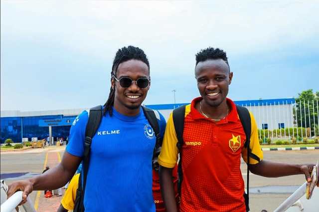 بالفيديو.. بأنفاس حماسية.. شاهد كيف عبر مُشجع سوداني (مُسِن) عن اعتزازه بفريقه 10 هلال مريخ