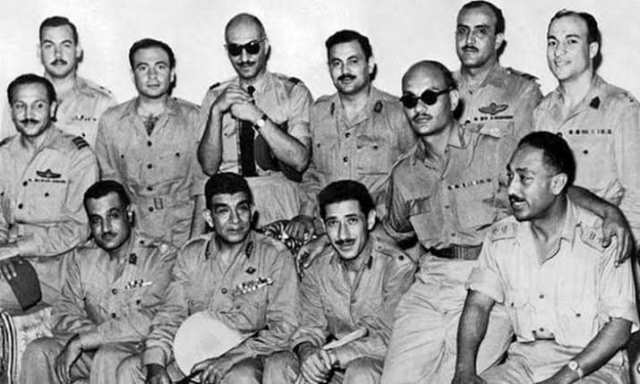 صنع هؤلاء الضباط تغيير ضخم حكموا مصر وهم أصغر سناً من مدني عباس وخالد سلك وحميدتي والفكي ووجدي صالح وبالطبع البرهان 11 23 يوليو