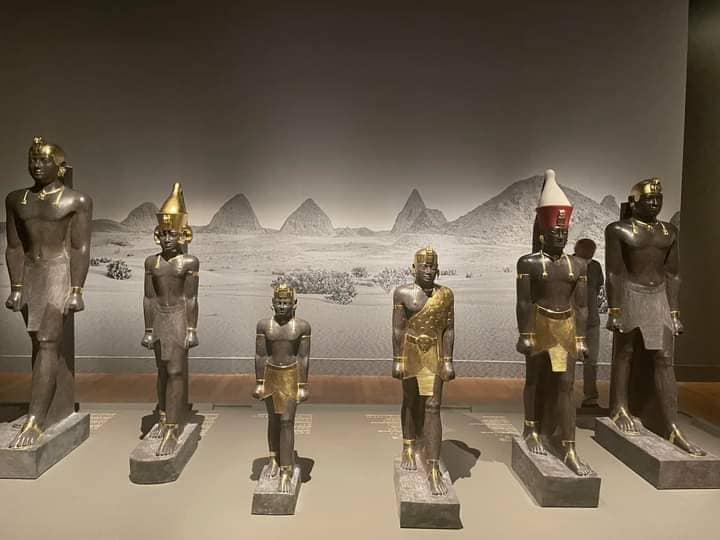 مليشيا الدعم السريع تبيع الآثار السودانية المنهوبة على الإنترنت 10 536813 YLdl1zPopt5edc2MFcrBitMGoLuBIVvC