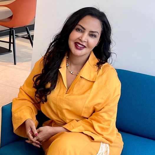 جدية عثمان: معز، حيثما حلّ، أنبت حياة… فهو كالغيث لا يمرّ في أرض إلا وأزهرت 10 جدية