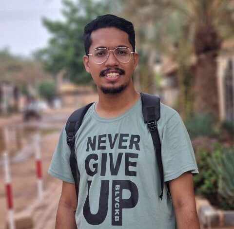 مصور سوداني بعد ضياع تلفونه يراجع نفسه ويقرر (..) ويجد دعم من زوجته 1 حميد احمد