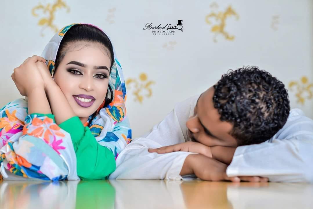 شاهد بالصور الفنانة إيمان الشريف تظهر في لقطات رومانسية مع زوجها أثناء جلسة تصوير تخطف بها