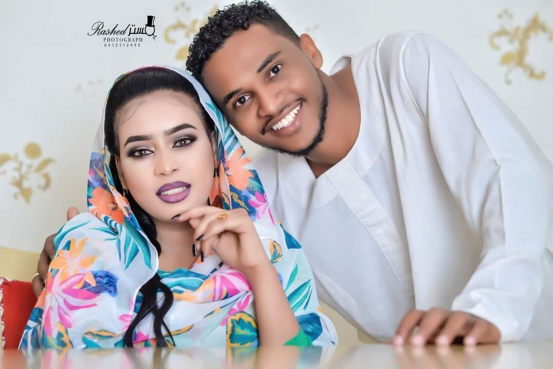 شاهد بالصور.. الفنانة إيمان الشريف تظهر في لقطات رومانسية مع زوجها أثناء جلسة تصوير تخطف بها الأضواء وتتصدر بها التريند 4 ايمان وايهاب4