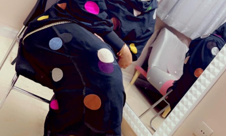 شاهد بالصورة.. بعد فترة من الغياب.. نجمة السوشيال ميديا الأولى بالسودان "منوية" تعود لإشعال مواقع التواصل بإطلالة ساحرة 1 منوية شهلي