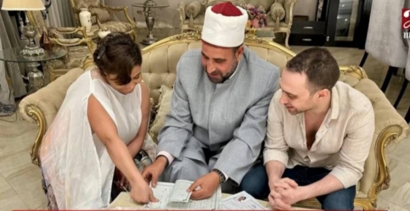 أبرز 10 تصريحات لـ "شيرين عبد الوهاب " بعد عقد قرانها على حسام حبيب للمرة الثانية 10 تنزيل 31