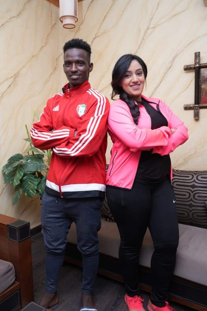 شاهد بالصور.. المودل آية أفرو تقتحم معسكر المنتخب السوداني وتحفز صقور الجديان بجلسة تصوير 13 313349571 703018161183480 1903422789347505581 n