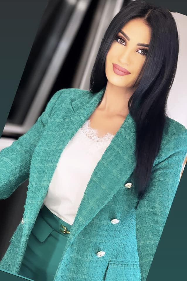 شاهد بالصور.. المذيعة تسابيح خاطر تبهر الأسافير بإطلالة ساحرة ومتابعون يتغزلون: (ست الحسان وفخر السودان) 2 تسابيح44